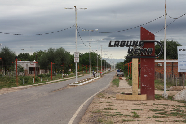 Crisis laboral en Laguna Yema: Trabajadores municipales en huelga por despidos
