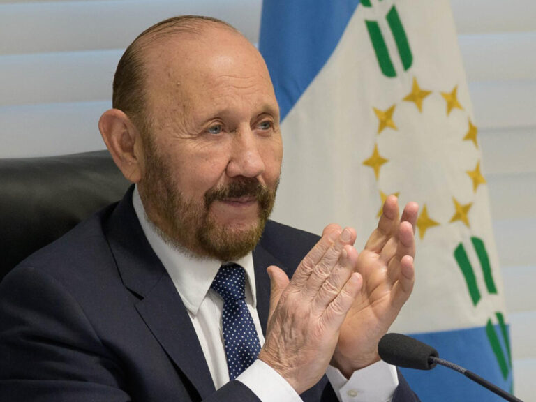 La Corte activó una causa contra la reforma constitucional que permite a Insfrán volver a ser gobernador