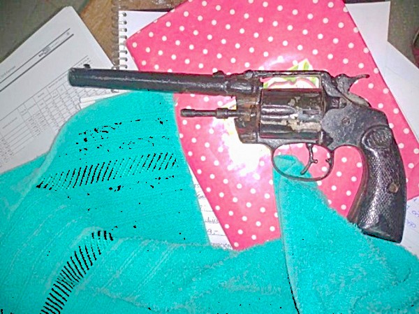 Formosa: Investigan Alumno que llevó presunta Arma a la EPEP N 35