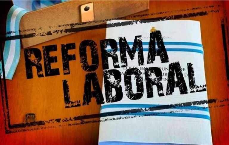 Para Larracet, reforma laboral abarata  el despido y vacía la seguridad social