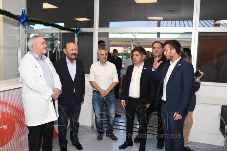 Resaltan la visita del gobernador Kicillof al Centro de Medicina Nuclear y Radioterapia de Formosa