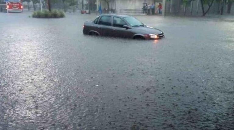 Mientras Corrientes y Resistencia sufren anegamientos por lluvias, Formosa esquiva problemas con el volumen de precipitaciones previstas