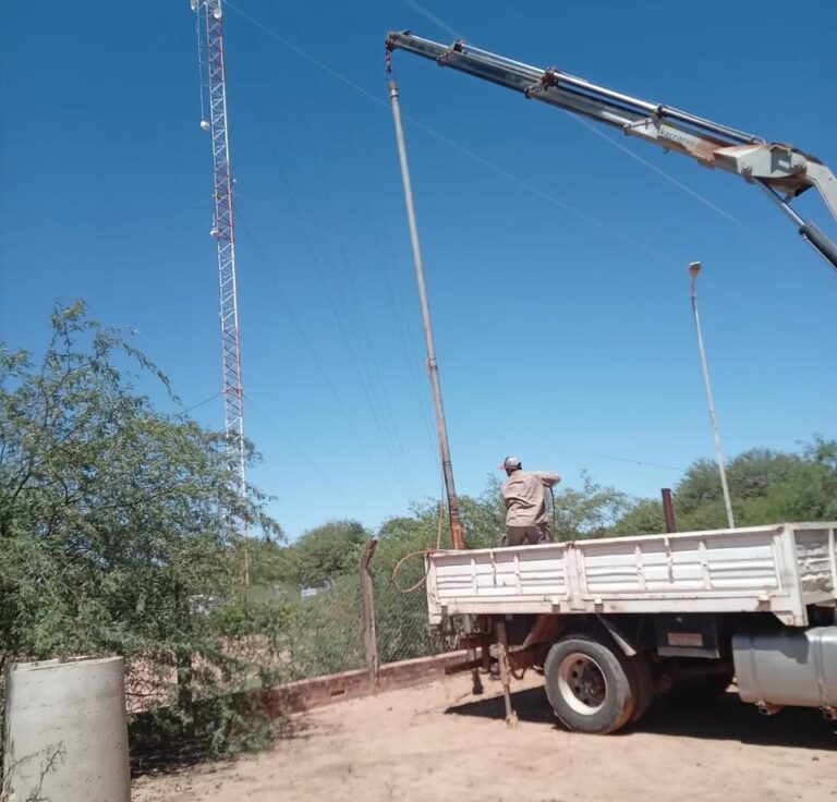 El Potrillo: En una reunión abierta con la comunidad, el Gobierno provincial planificó soluciones para garantizar el suministro de agua
