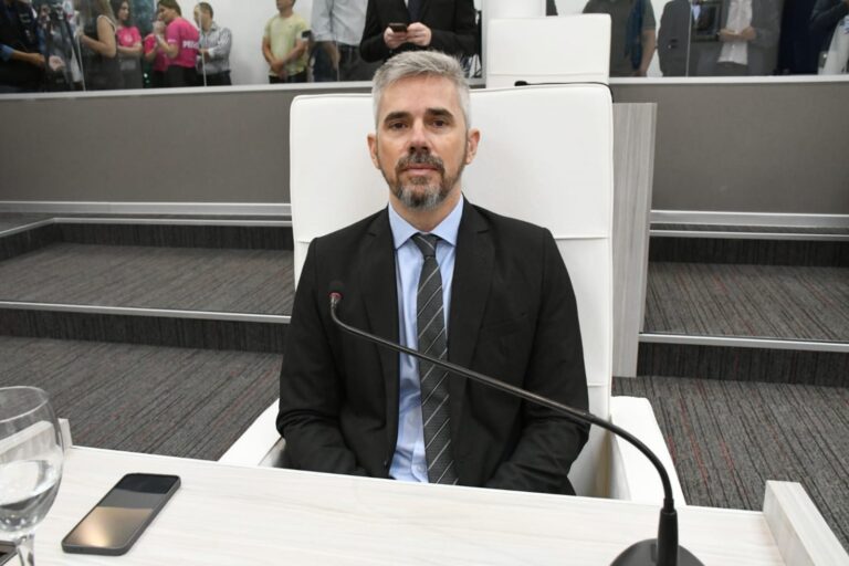 Presupuesto de Fe: Patricio Evans Denuncia el Ahogo Financiero a la Capital Formoseña