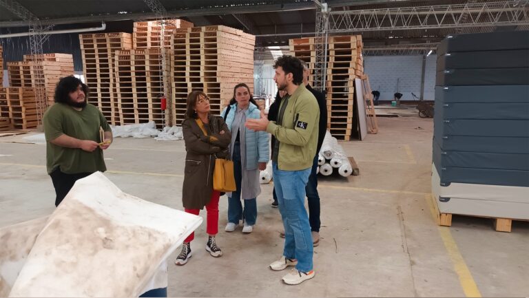Gracias al apoyo de la provincia, las empresas y los emprendedores mejoraron su capacidad productiva
