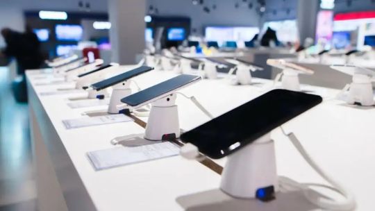 Quita de aranceles para la importación de celulares: El mayor impacto va a ser en los de alta gama
