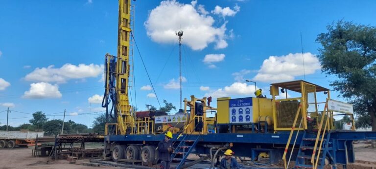 Equipo que realizará nueva perforación ya trabaja en El Potrillo