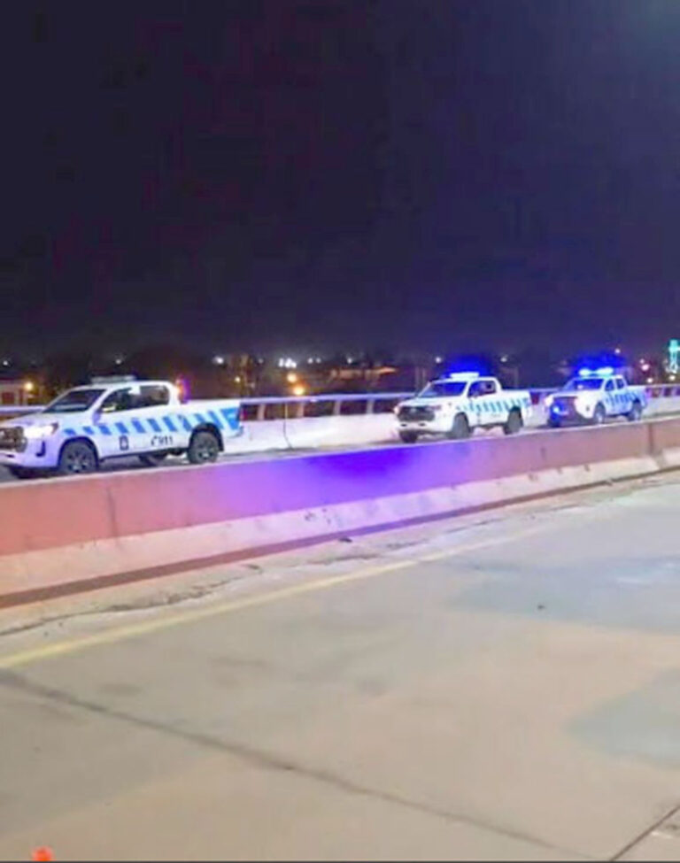 Una adolescente fue rescatada en el puente: la Policía evitó un trágico desenlace