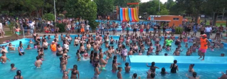 PARQUE ACUÁTICO Y CAMPING MUNICIPALCOMOPUNTO DE REFERENCIA REGIONALDEL TURISMO