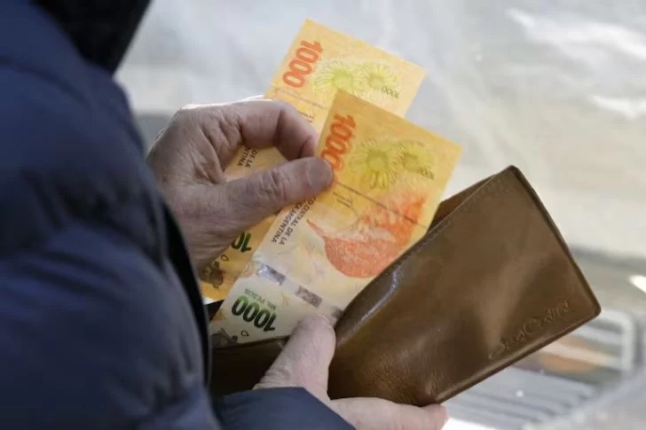 El estrés financiero de los argentinos: dos de cada tres familias admiten que no llega a fin de mes