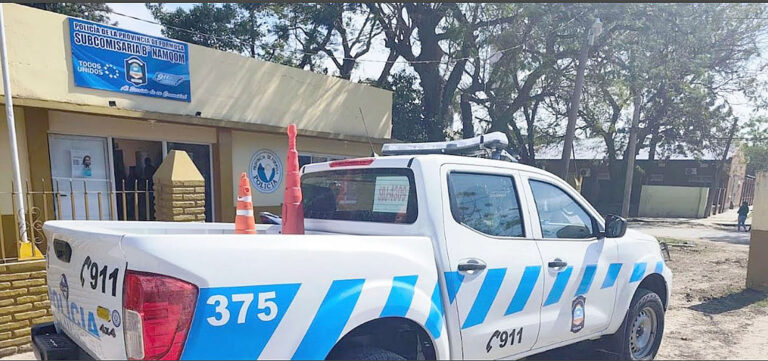 La Policía detuvo a cuatro sujetos por causas pendientes ante la Justicia