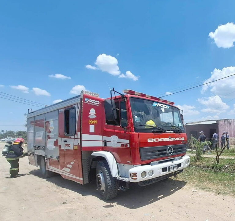 Barrio 28 de Junio: extinguieron el fuego de una vivienda
