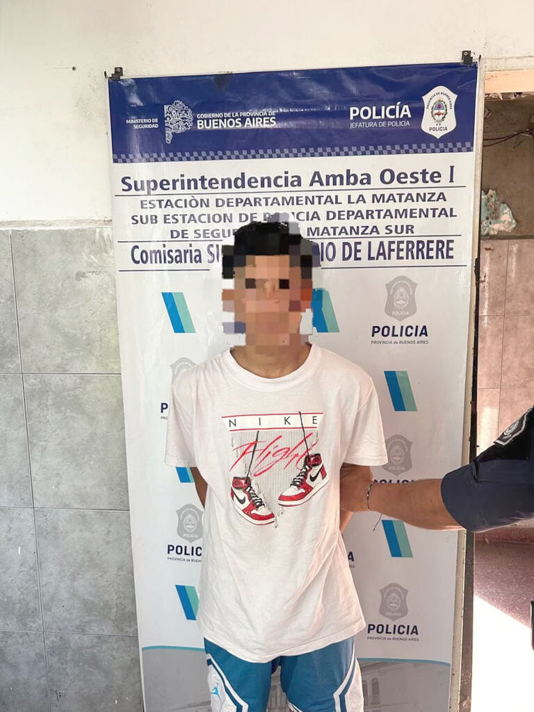 Detuvieron a un menor por el crimen del carpintero al que mataron para robarle la moto en Laferrere
