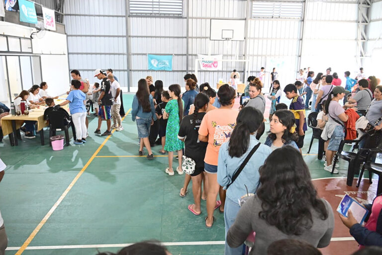 Operativo Vuelta a Clases con masiva asistencia de niños y niñas en edad escolar