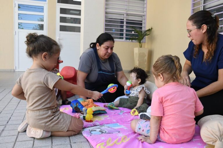 Los CDI trabajan con normalidad durante el receso de verano