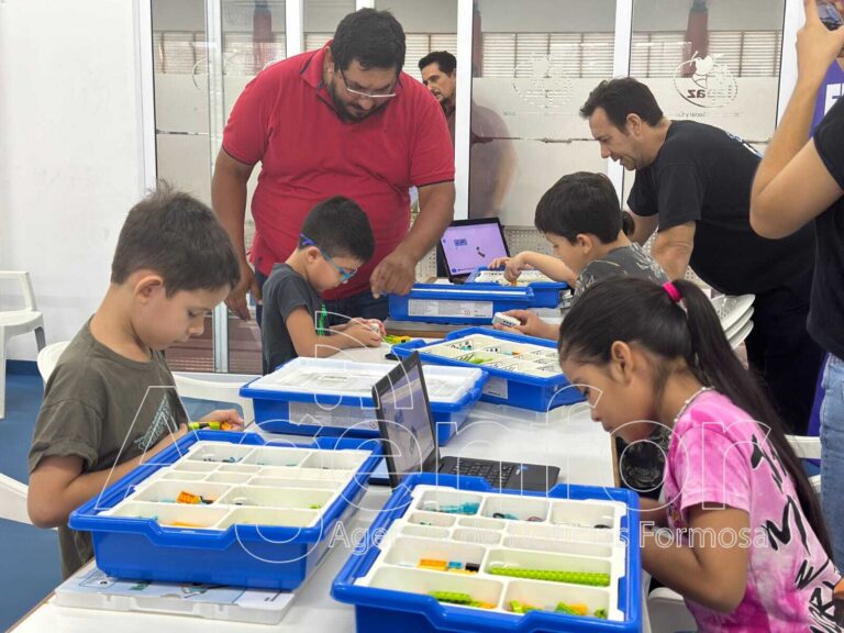 Clubes digitales, una propuesta que brindar acceso, inclusión y desarrollo digital a niños y jóvenes formoseños