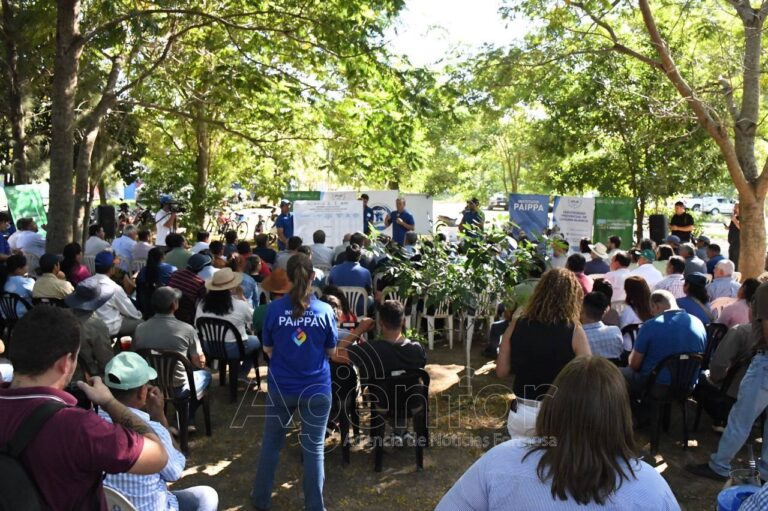 El PAIPPA lanzó la campaña de Siembra de segunda en Laguna Blanca