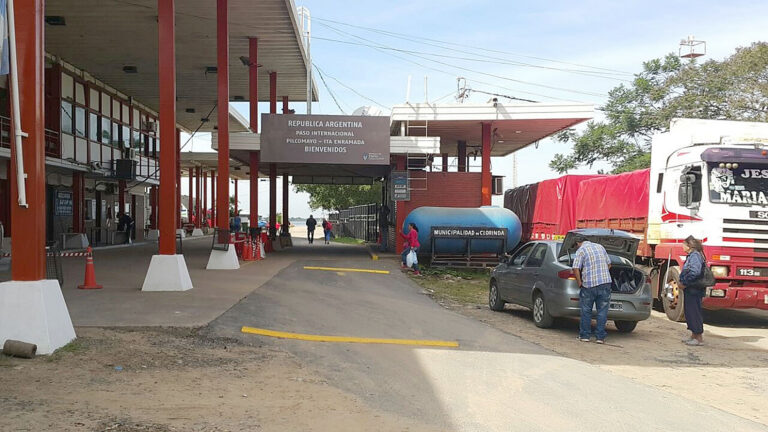 Demoras en Puerto Pilcomayo por fallas en nuevo sistema de control