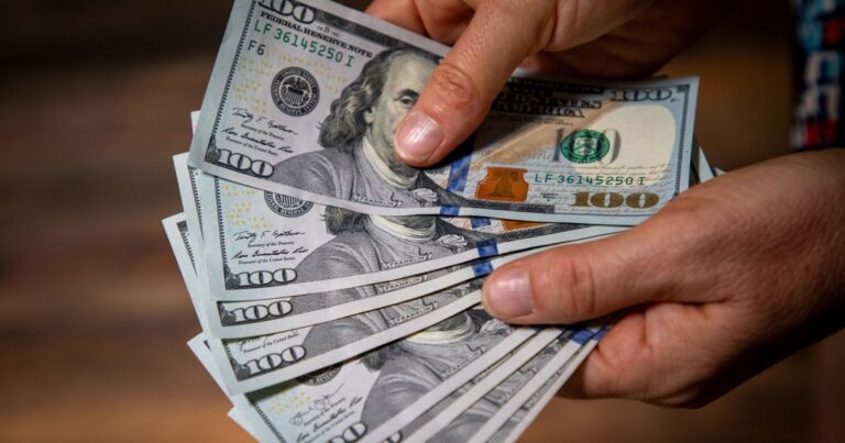 Dólar hoy y dólar blue, EN VIVO: a cuánto cotiza el oficial y cuál es el precio del paralelo este miércoles 25 de febrero, minuto a minuto