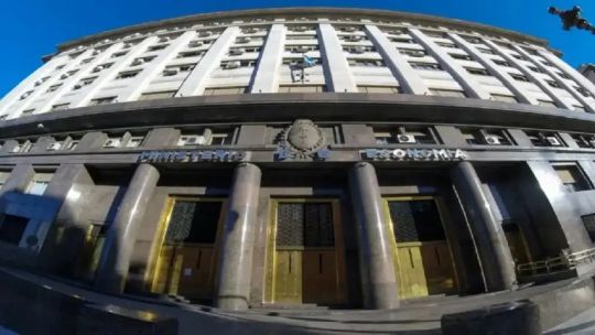 Diferencias entre la gestión económica, lo que ocurre en la realidad y como los políticos lo que dicen es lo que conforma