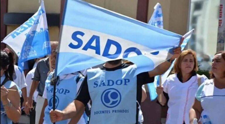 Docentes privados de Formosa se adhieren al paro nacional: Incertidumbre y denuncias de precarización