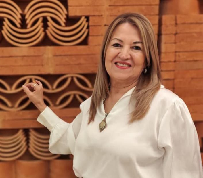 Justina Almirón destacó el fuerte respaldo al sector privado y productivo en el balance del GobernadorInsfrán