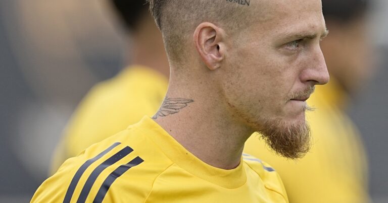 El primer mes de Ascacibar en Boca: lejos de su mejor versión y sin encontrar su lugar