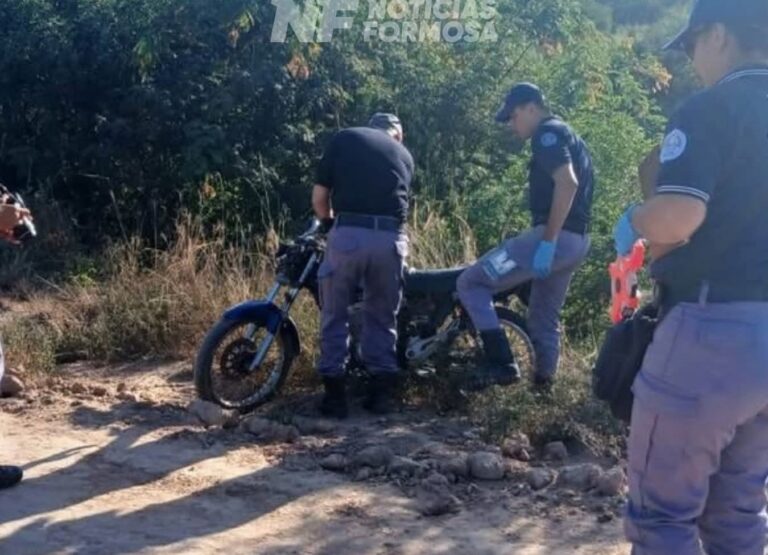 El Resguardo: motociclista murió tras chocar contra un montículo de tierra