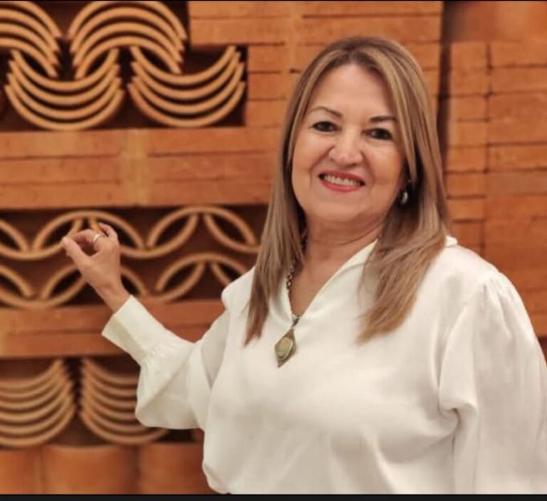 Justina Almirón destacó el fuerte respaldo al sector privado y productivo en el balance del GobernadorInsfrán