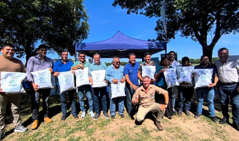 El lanzamiento de la siembra de segunda fue un éxito en Las Lomitas