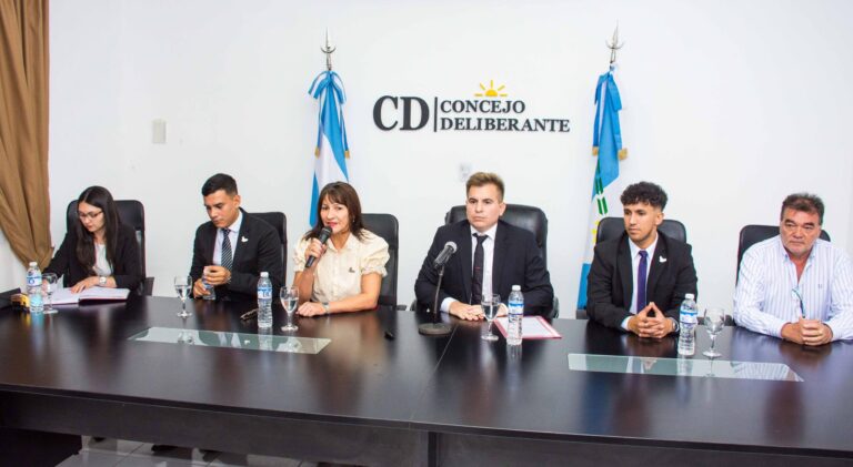 Las Lomitas: Pablo Basualdo anunció aumento, obras y dio un fuerte mensaje: se puede gobernar sin arrodillarse