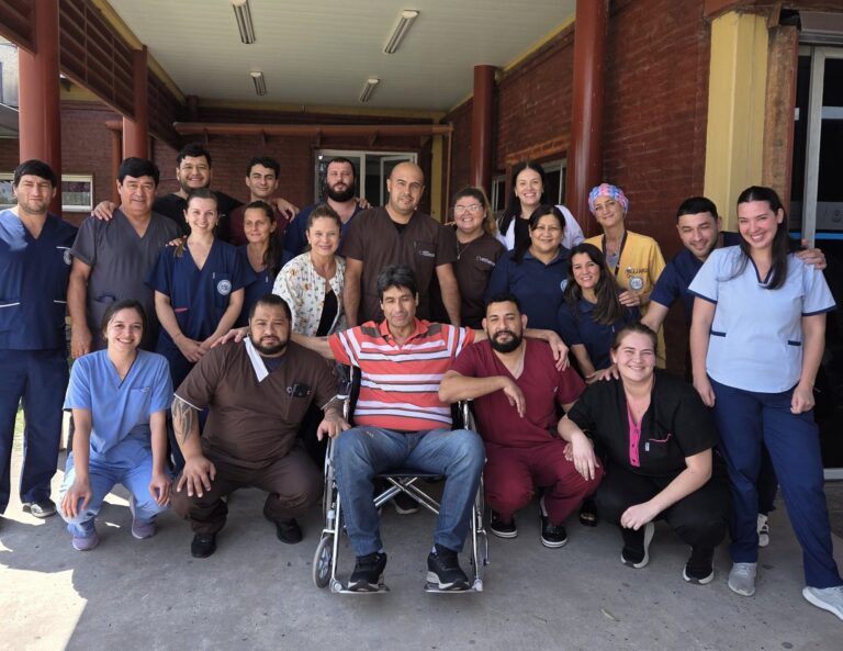 Albino vuelve a casa: La historia detrás del último trasplante cardíaco realizado en el HAC