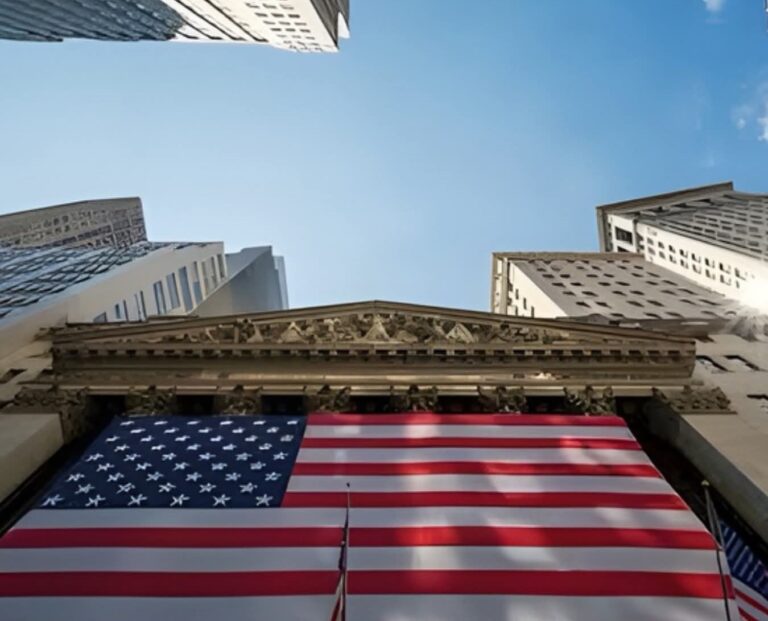 Argentina alcanzó un acuerdo con los fondos buitre por la deuda en default de 2001