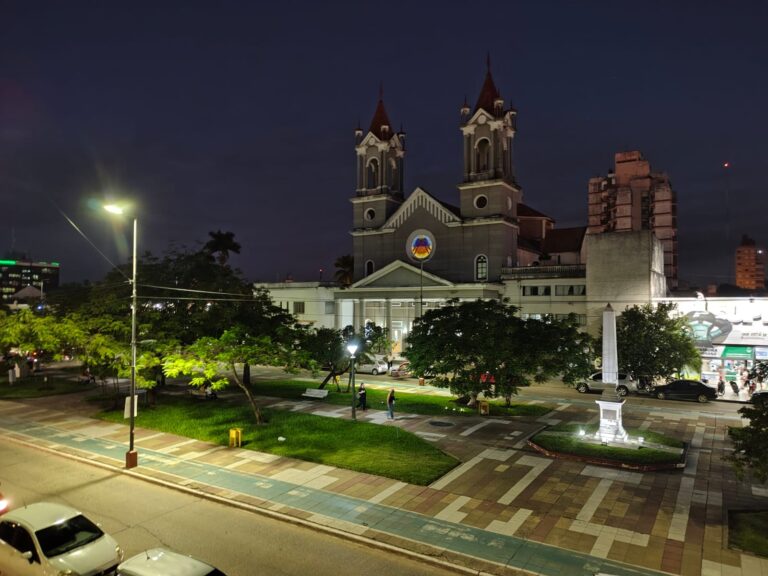 La Catedral de Formosa busca el apoyo de la comunidad para mantenerse en pie