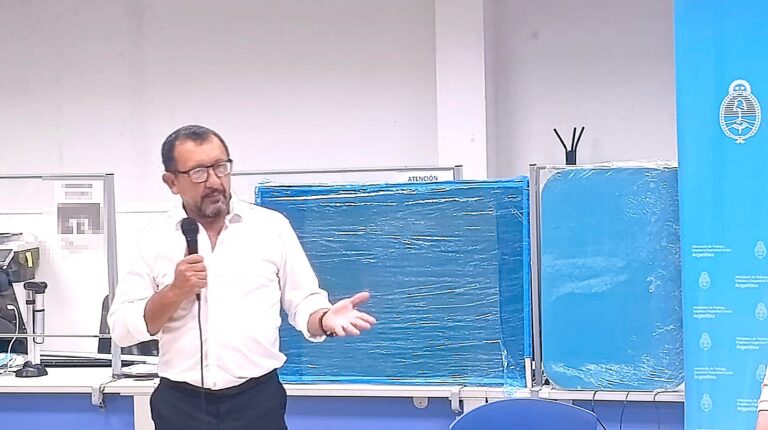 Formosa: El Dr. José Canepa anunció el fin del plan Volver al Trabajo y la transición hacia un sistema de Váuchers