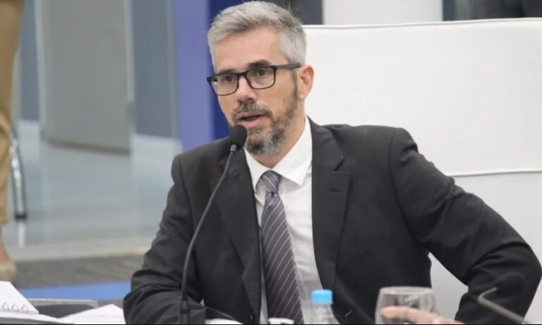 Escándalo en el Concejo: Cruces, facciones y una interna feroz en La Libertad Avanza