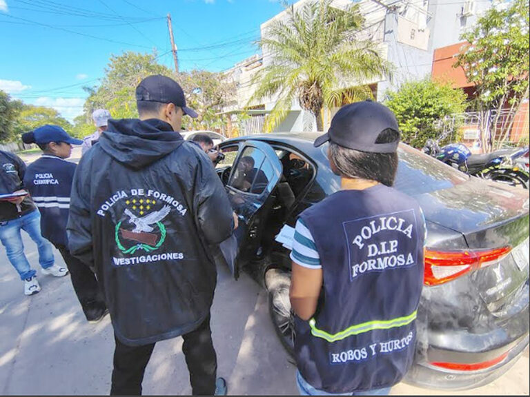 Detienen a cuatro hombres y recuperan una camioneta robada tras persecución en la Ruta 11