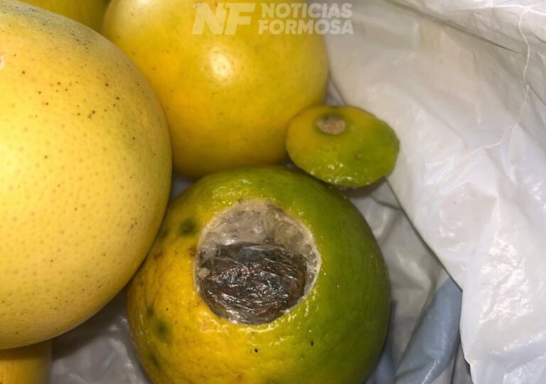 Intentó ingresar marihuana dentro de un limón para un detenido pero fue descubierto