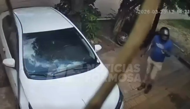 Un ladrón se llevó una moto en apenas ocho segundos y a plena luz del día