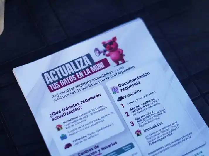 Oficina móvil de ADIM en la intersección de Mitre y 25 de Mayo, Formosa