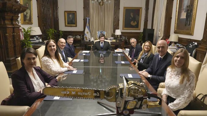 Javier Milei reunido con legisladores de Estados Unidos en la Casa Rosada