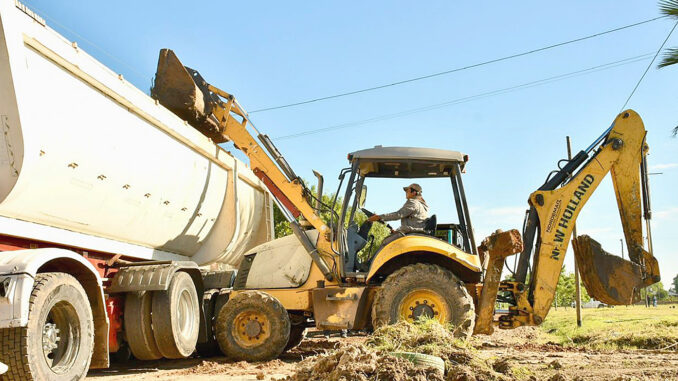 Trabajos municipales de mantenimiento en el barrio San Antonio de Formosa