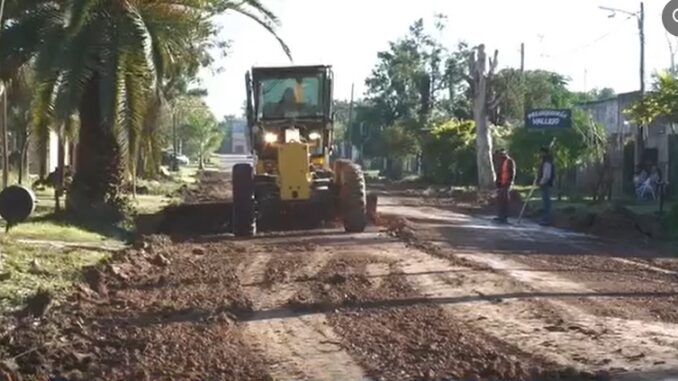 Obras de enripiado en la calle René Favaloro de El Colorado