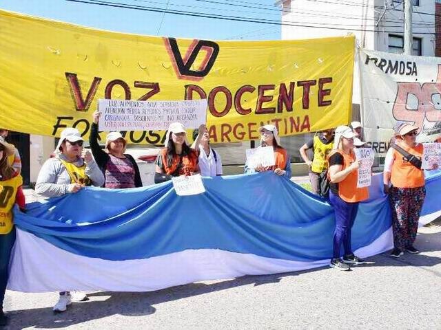 Docentes formoseños en actividad gremial